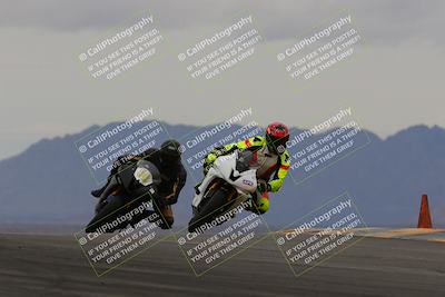 media/Jan-15-2023-SoCal Trackdays (Sun) [[c1237a034a]]/Turn 9 (2pm)/